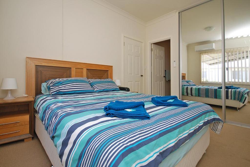 Ocean Breeze Villa Jurien Bay Buitenkant foto